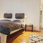 Old Town View Apartment *