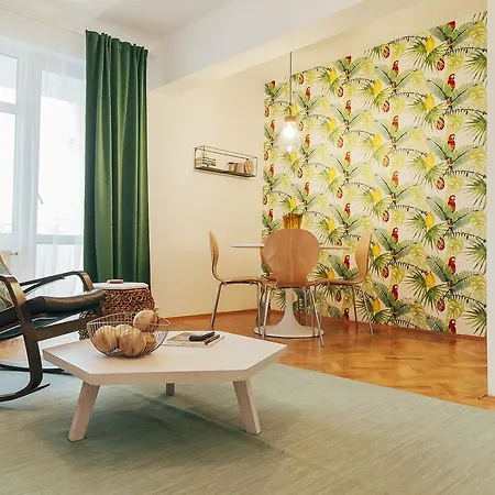 Apartment Old Town View