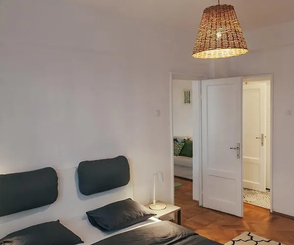 Apartament Old Town View Bucureşti