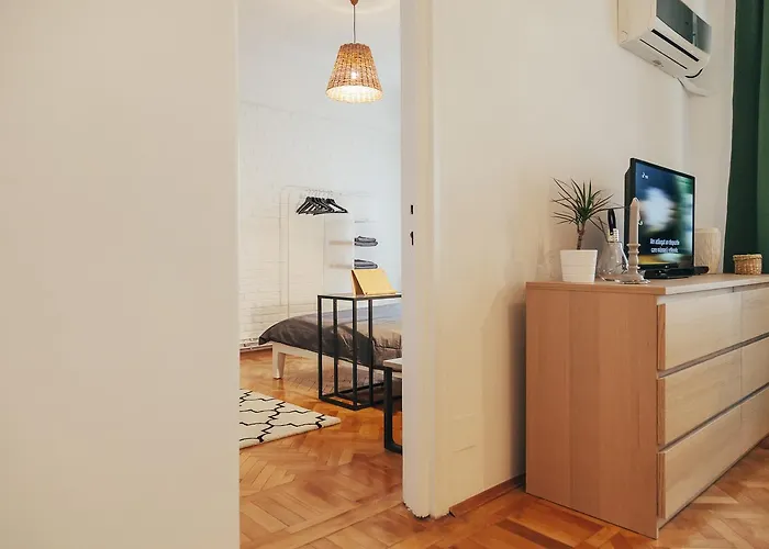 Old Town View * Bucureşti