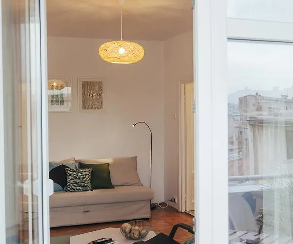 Old Town View Apartament Bucureşti